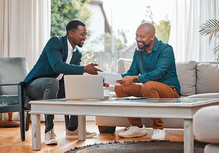 Négociation du prix d’un bien immobilier à rénover avec un agent